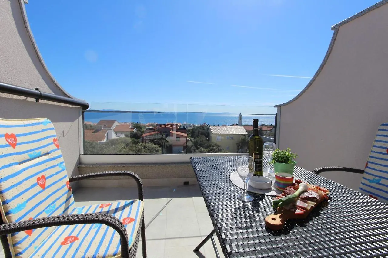 Apartments And Rooms With Parking Space Mandre, Pag - 6309 Kolan 3*,  Croatia